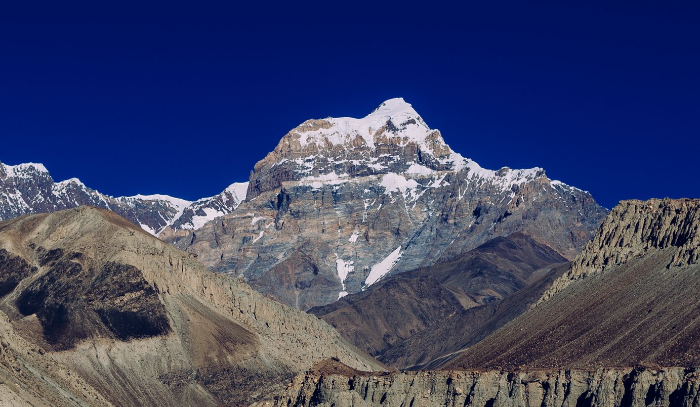pik rewolucji, bartang